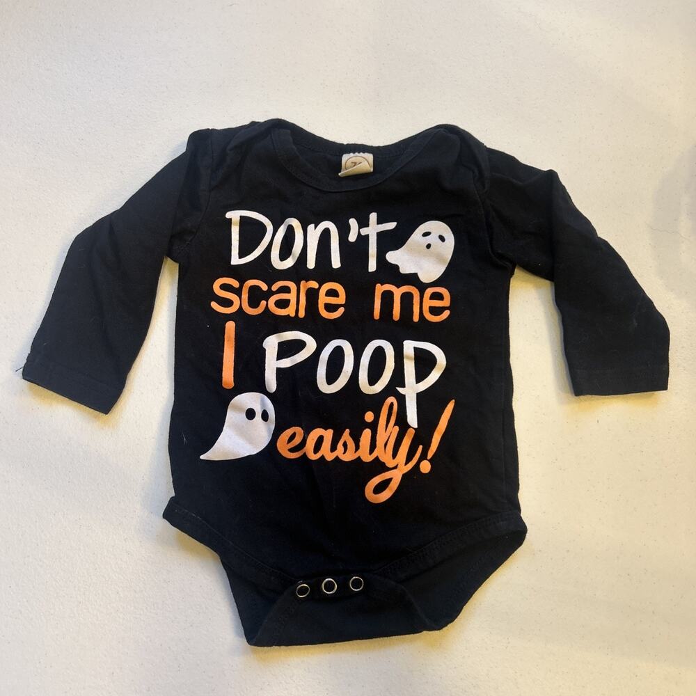 BABY Halloween Bodysuit 3M Don't Scare Me I Poop Easily